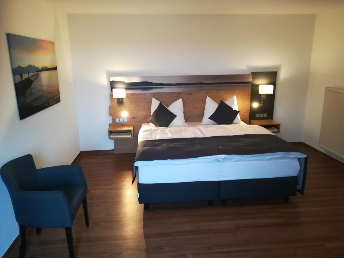 Zum Goldenen Schwanen 3* Frankenried